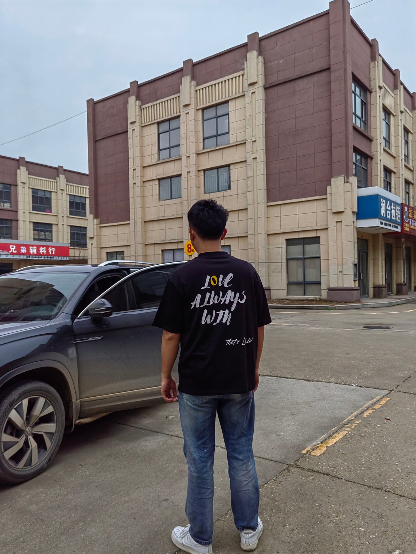 A Daughters Love Always Win BLACK t-shirt